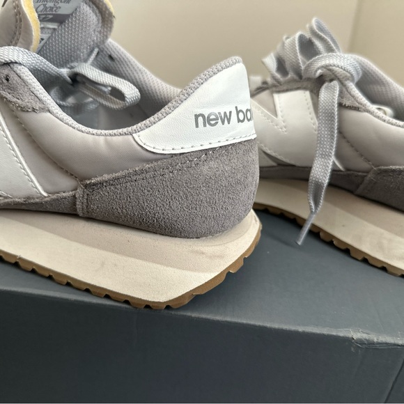 New Balance 237 Sneaker - Picture 8 of 9